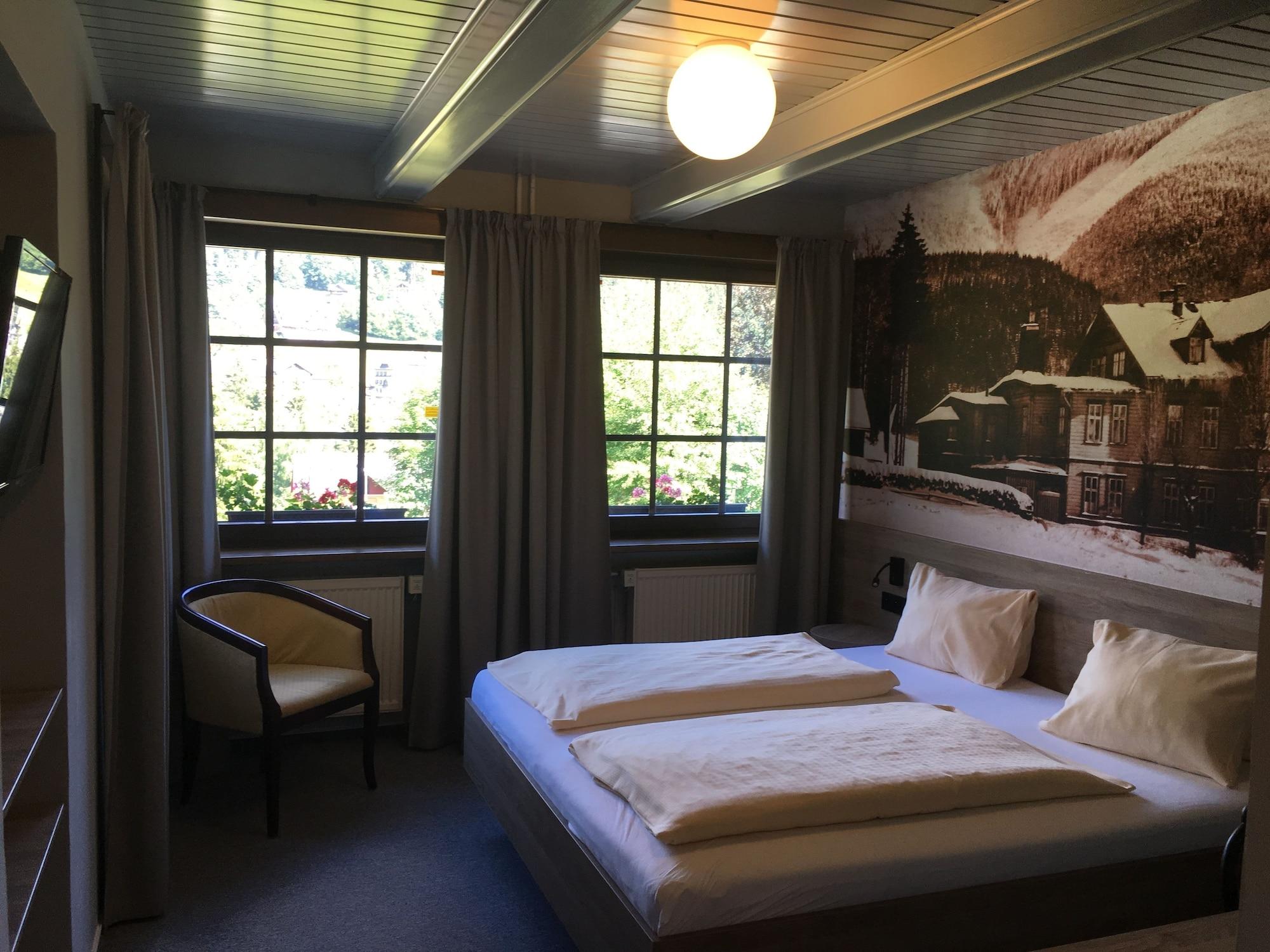 Hotel Start ชปินด์เลอรูฟ มลิน ภายนอก รูปภาพ