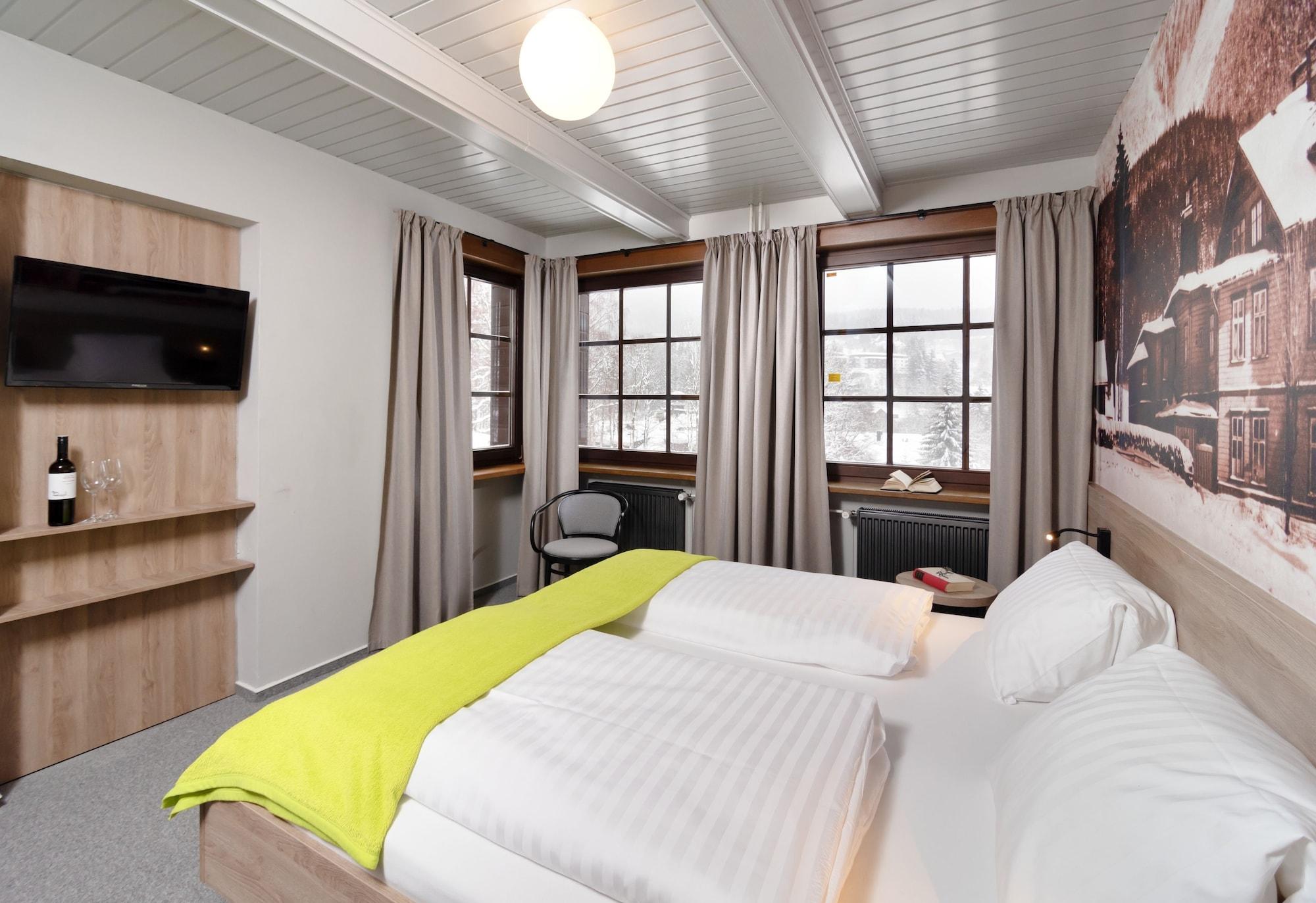 Hotel Start ชปินด์เลอรูฟ มลิน ภายนอก รูปภาพ