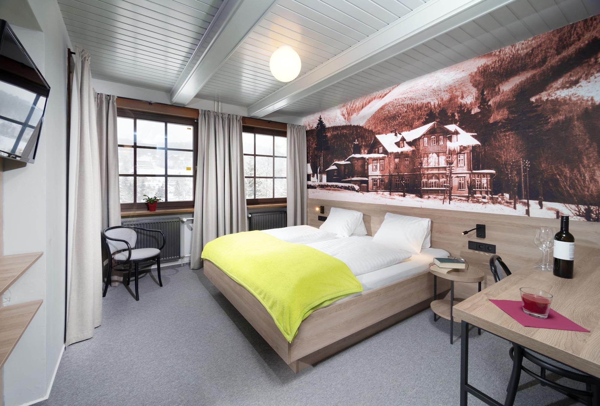 Hotel Start ชปินด์เลอรูฟ มลิน ภายนอก รูปภาพ
